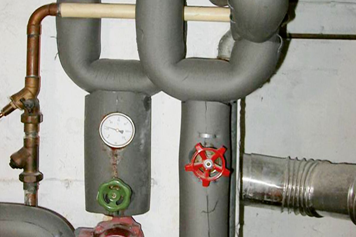 Gut gedämmte Heizungsrohre